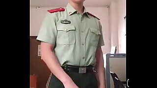 Bạo d&acirc;m anh Cảnh S&aacute;t Trung Quố 1&vert; Xem th&ecirc;m&colon; http&colon;&sol;&sol;bit&period;ly&sol;GetMorexVideos-MrT