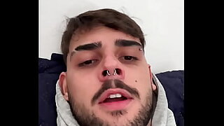QUER UM MACHO PRA MANDAR EM TI &quest;