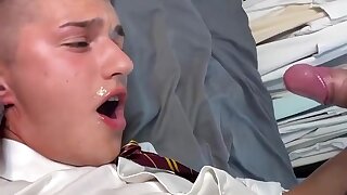 Verbal stud swallowing his own load