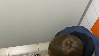 Twink waching porn on mobile im toilet