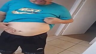 Younger dude fucks chubby latino daddy