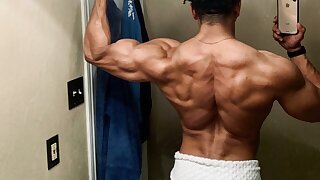 18 Black Milk Chocolate Stud Shawn Raymond shawnraymond Onlyfans LEAKED