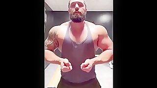 Carson Vale Flexing